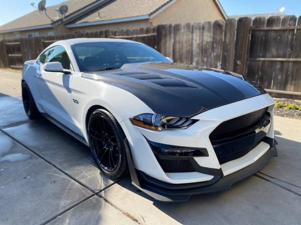 Carbon Fiber Hood AMS Style for Ford MUSTANG 2DR 2018-2022