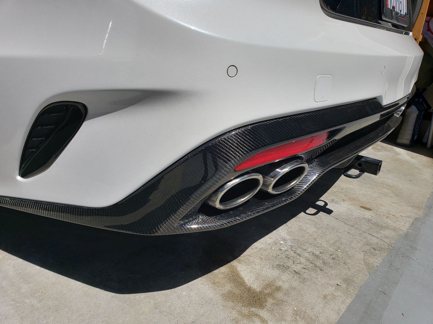 Kia Stinger SBGT CF Oem style Diffuser