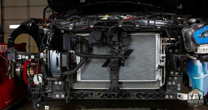 Mishimoto Performance Heat Exchanger Infiniti Q50/Q60 2016+