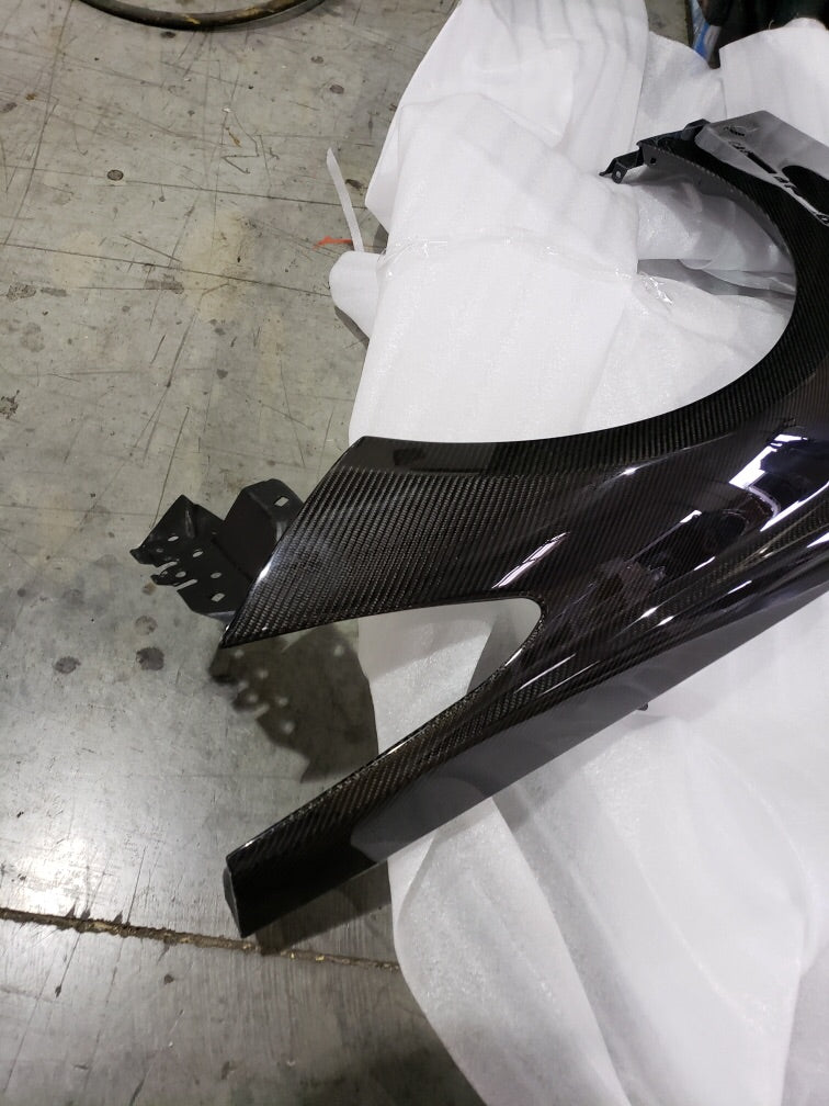 2017+ Q60 Coupe OEM CF Fenders Pair