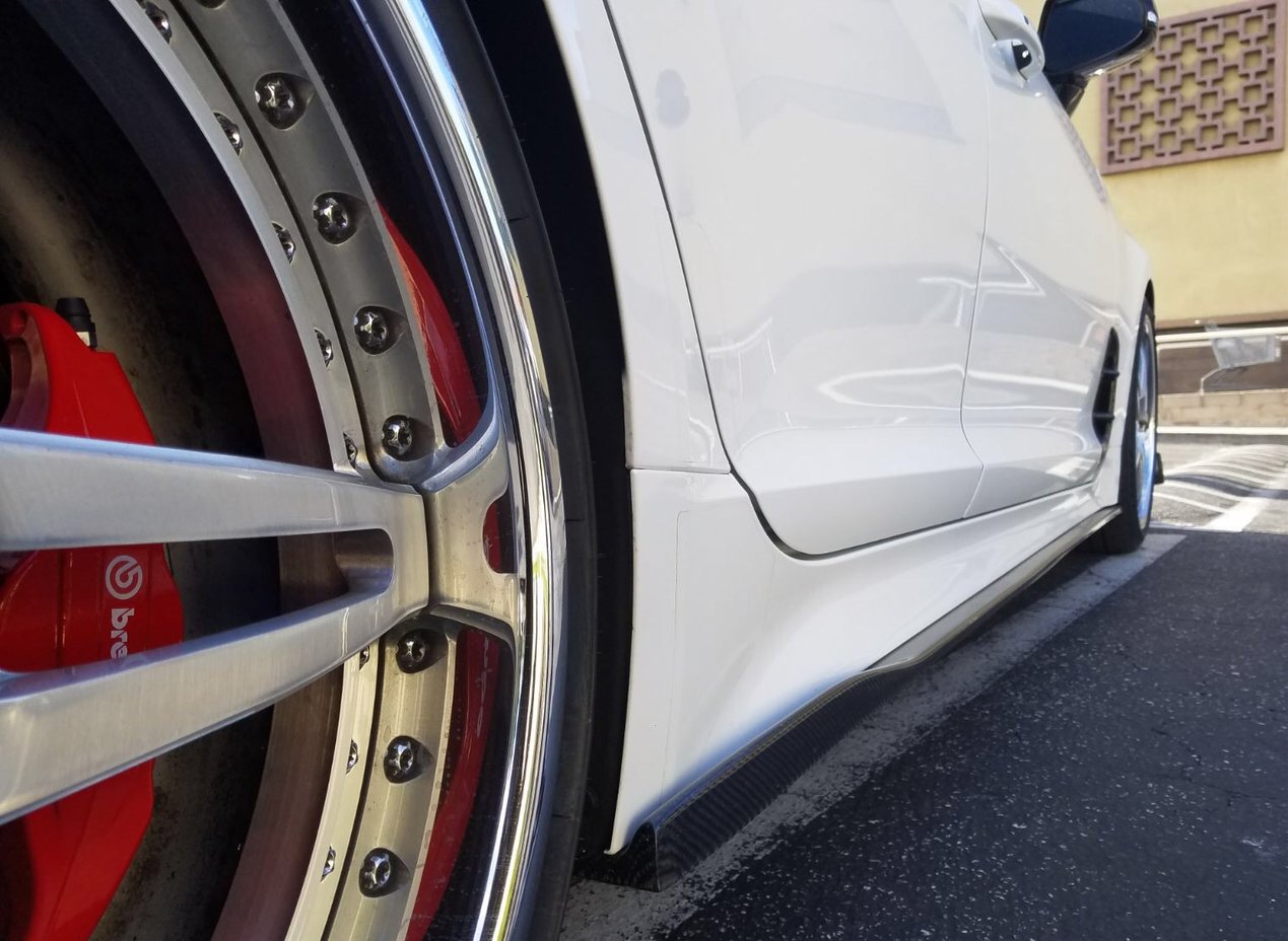 Kia Stinger SBGT Carbon Fiber Side Splitters