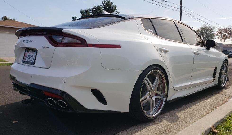 Kia Stinger SBGT Carbon Fiber Side Splitters